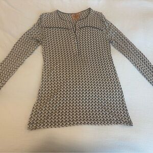 Tory Burch. 100% Silk Top. Navy, Tan and White Pattern. Women’s Small.
